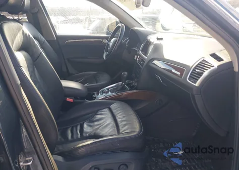 2011 Audi Q5 3.2 Premium Plus from USA, damaged, VIN WA1DKAFP0BA012890